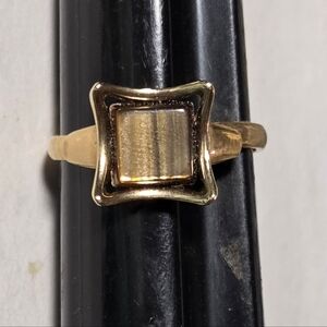 The Green Is A Reflection Of My Shirt. Sarah Coventry Tigers Eye Ring